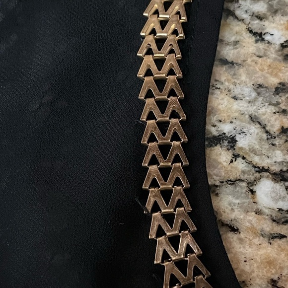 B. Envied Women’s Black Sheer Lace Top Size M Gold Chain Crew Neck Goth Grunge - Picture 9 of 10